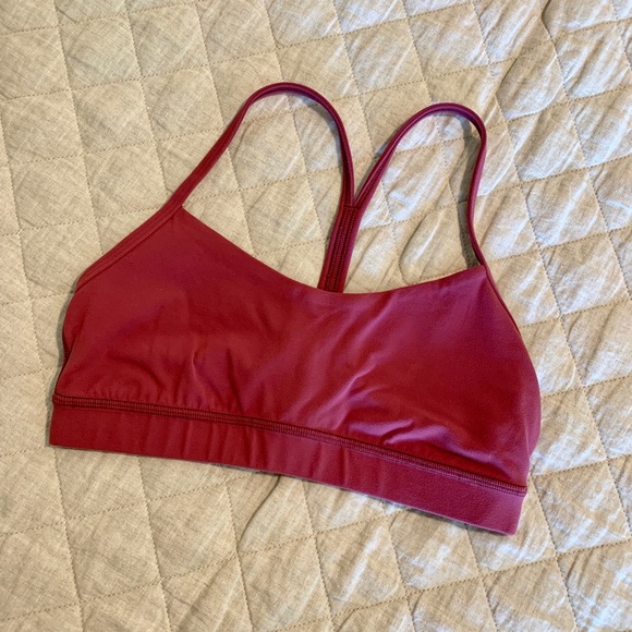 lululemon athletica Other - Lululemon Flow Y Bra